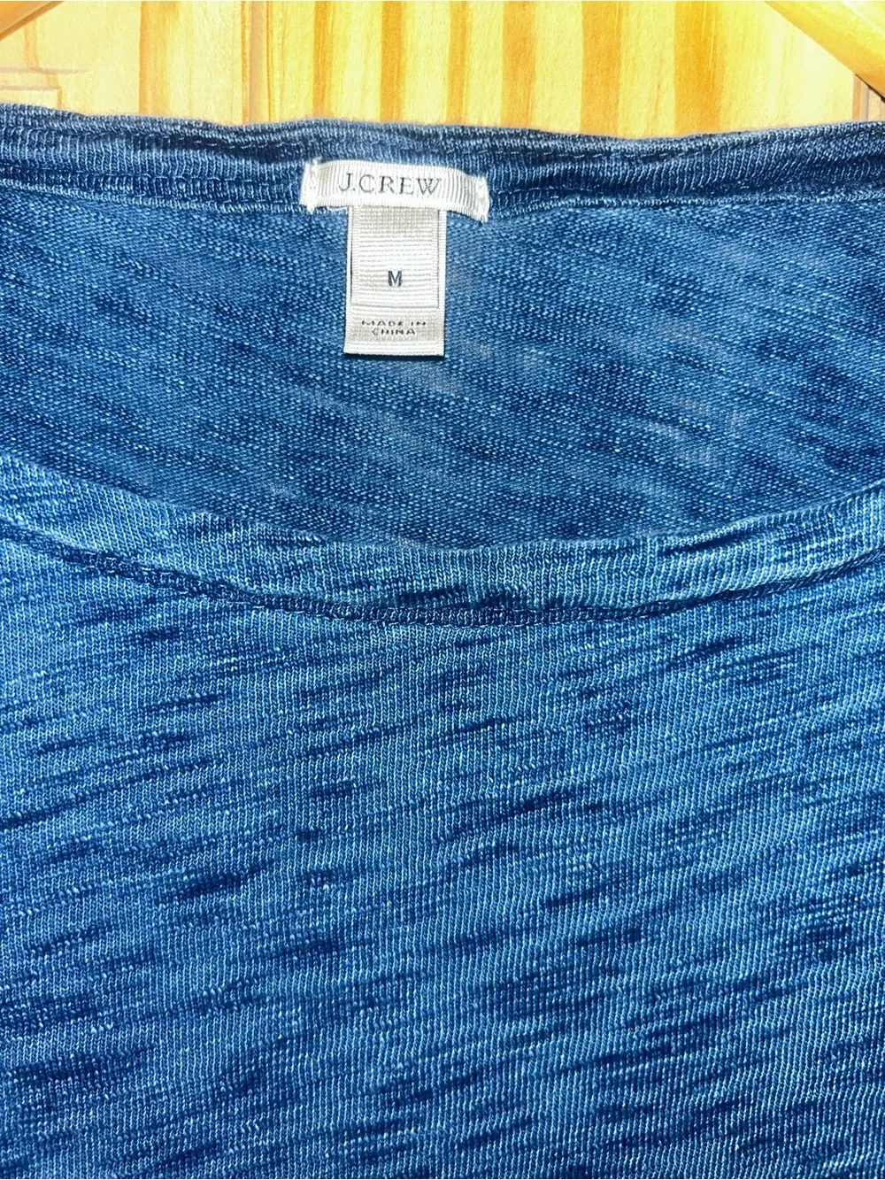 J.Crew Blue long sleeve shirt with subtle marbled texture, size M #jcrew #preppy